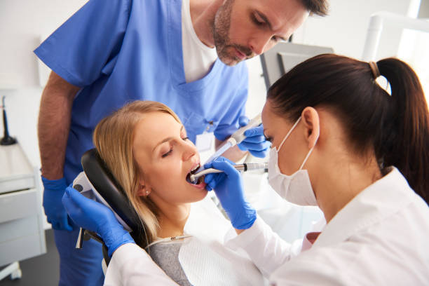 Best Tooth Extraction  in Victoria, KS